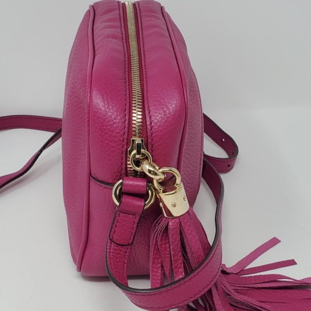 Auth Gucci Disco Camera Fuchsia Crossbody Bag - Picture 6 of 16